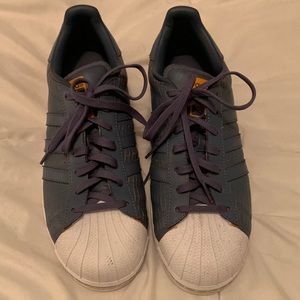 Adidas superstar shoes. Size 11 grey, slightly used.